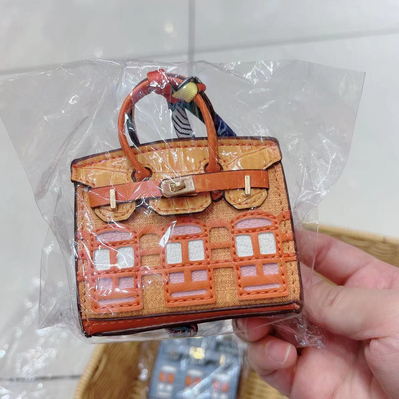 High Beauty Mini Window Small House Bag Pendant Earphones Lipstick Car Key Small Bag Backpack Hanging Decoration